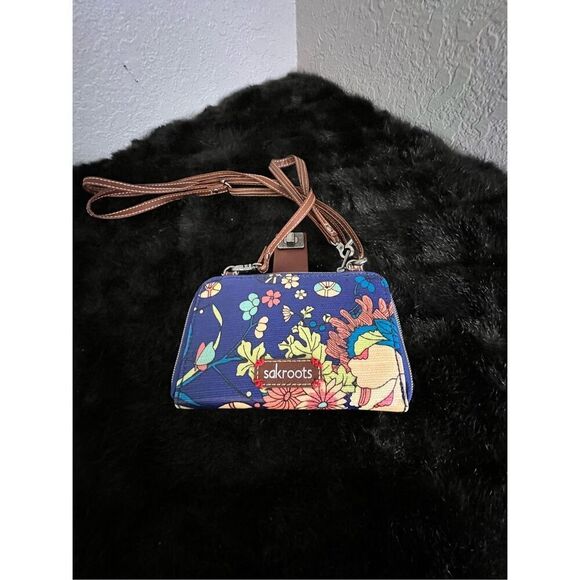 Sakroots By The Sak Artist Circle Royal Flower Power Crossbody Wallet bag - Picture 5 of 5